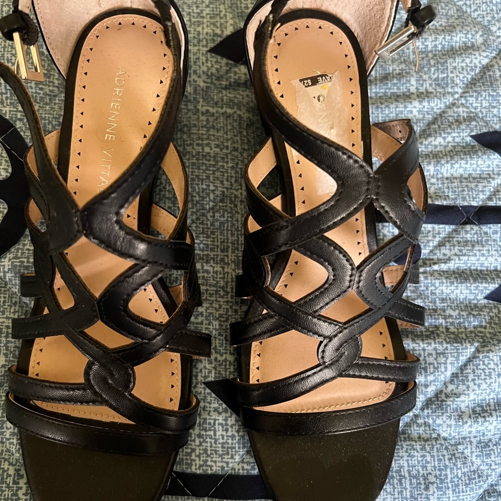 Adrienne Vittadini Black Dress Shoes size 7.5